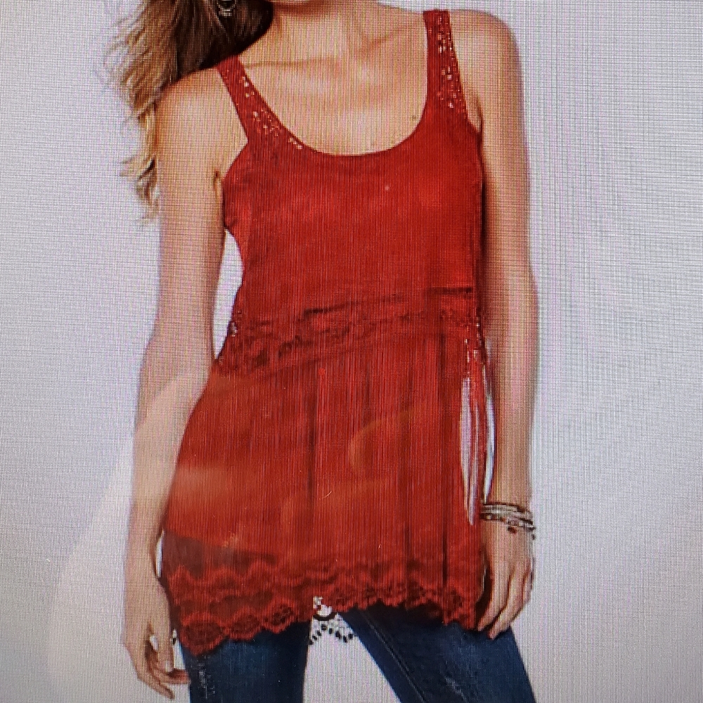 LaBellum by Hillary Scott camisole and top